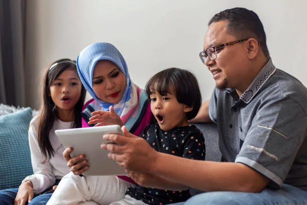 Jadi Ibu Bapa Terbaik