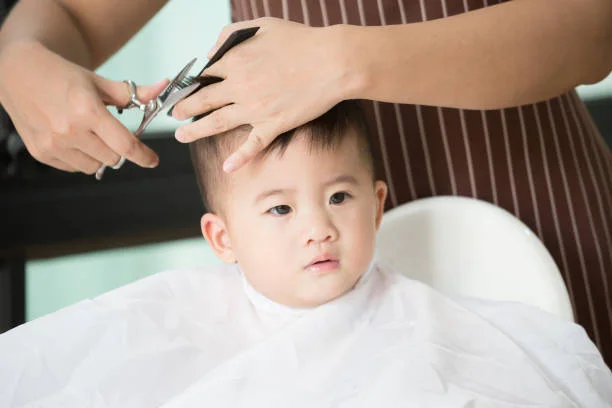Cukur Rambut Bayi