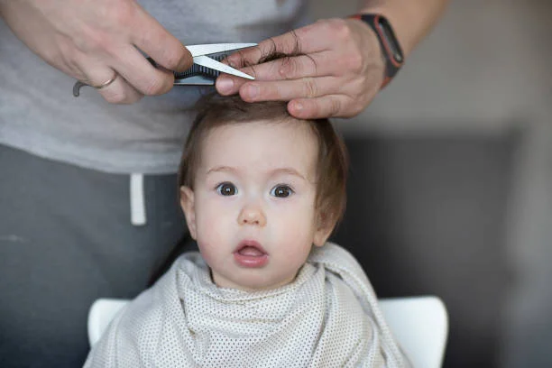 Cukur Rambut Bayi