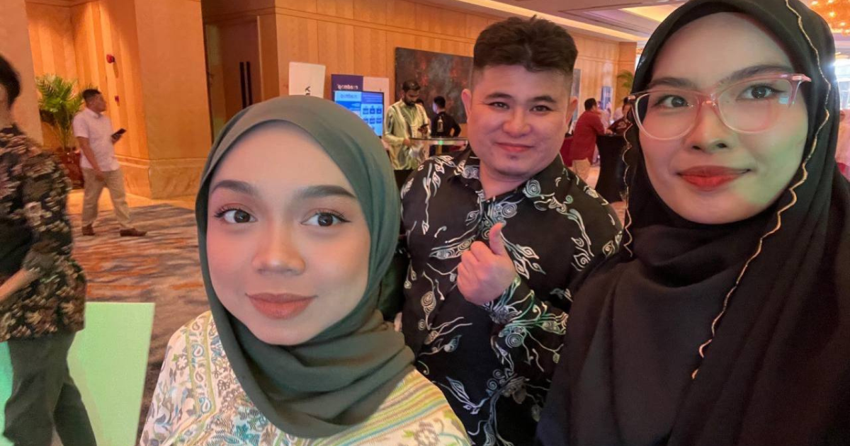 Wakil TudungSiComel di Anugerah eCommerce Malaysia