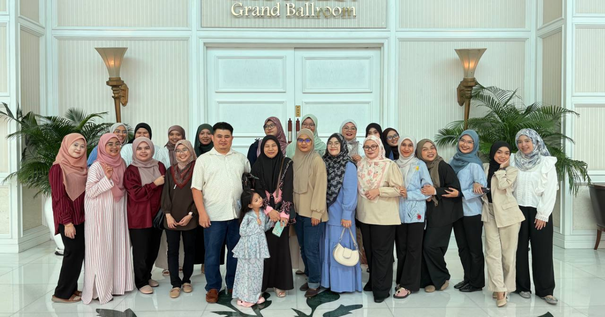 lunch staff tudungsicomel di royale chulen