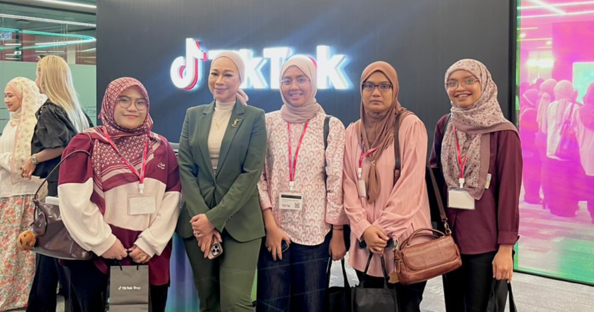 TudungSiComel Sertai Program GovConnect Series