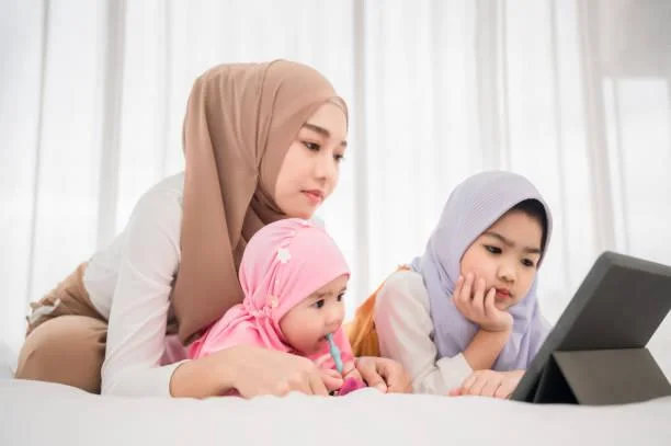 Ajar Anak Bertudung